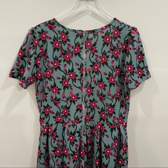 Lularoe Amelia Cap Sleeve Floral Dress Pleated 2XL - Picture 5 of 7